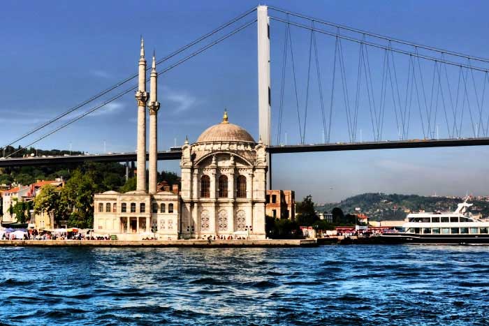 Distinguishing feature